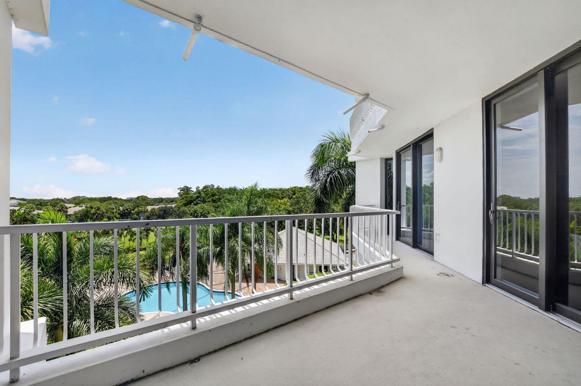 20310 Fairway Oaks Drive, Unit 143, Boca Raton, FL 33434 Photo