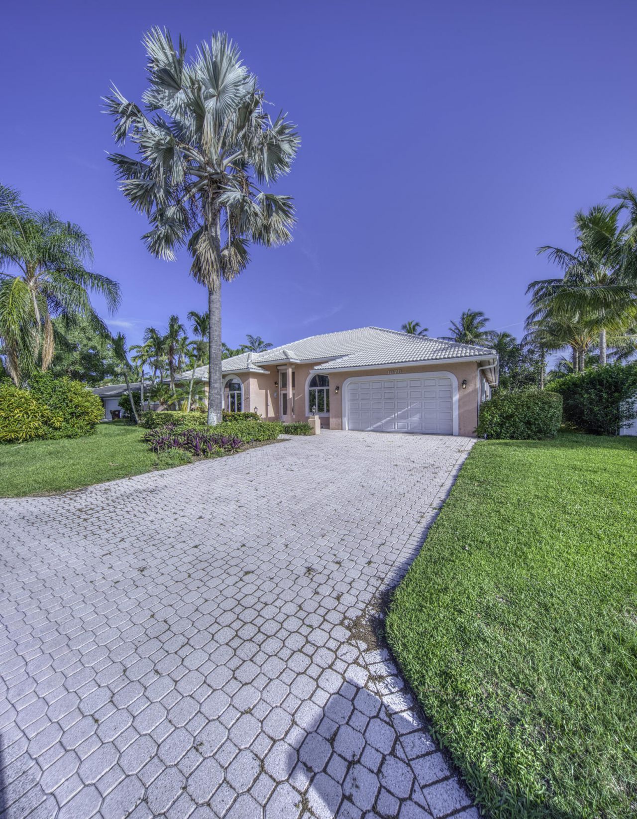 1870 Mediterranean Road W, Lake Clarke Shores, FL 33406 Photo