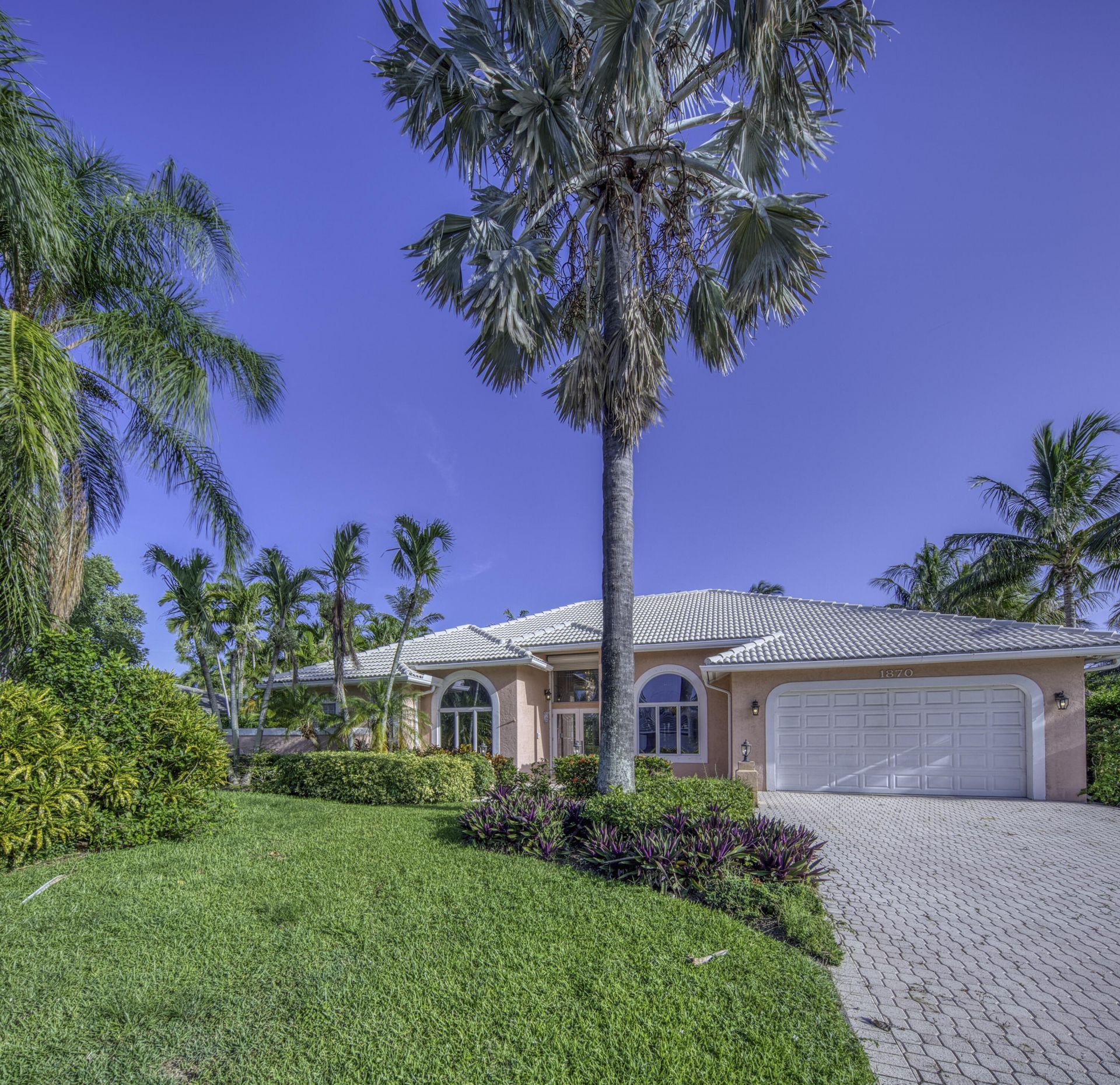 1870 Mediterranean Road W, Lake Clarke Shores, FL 33406 Photo
