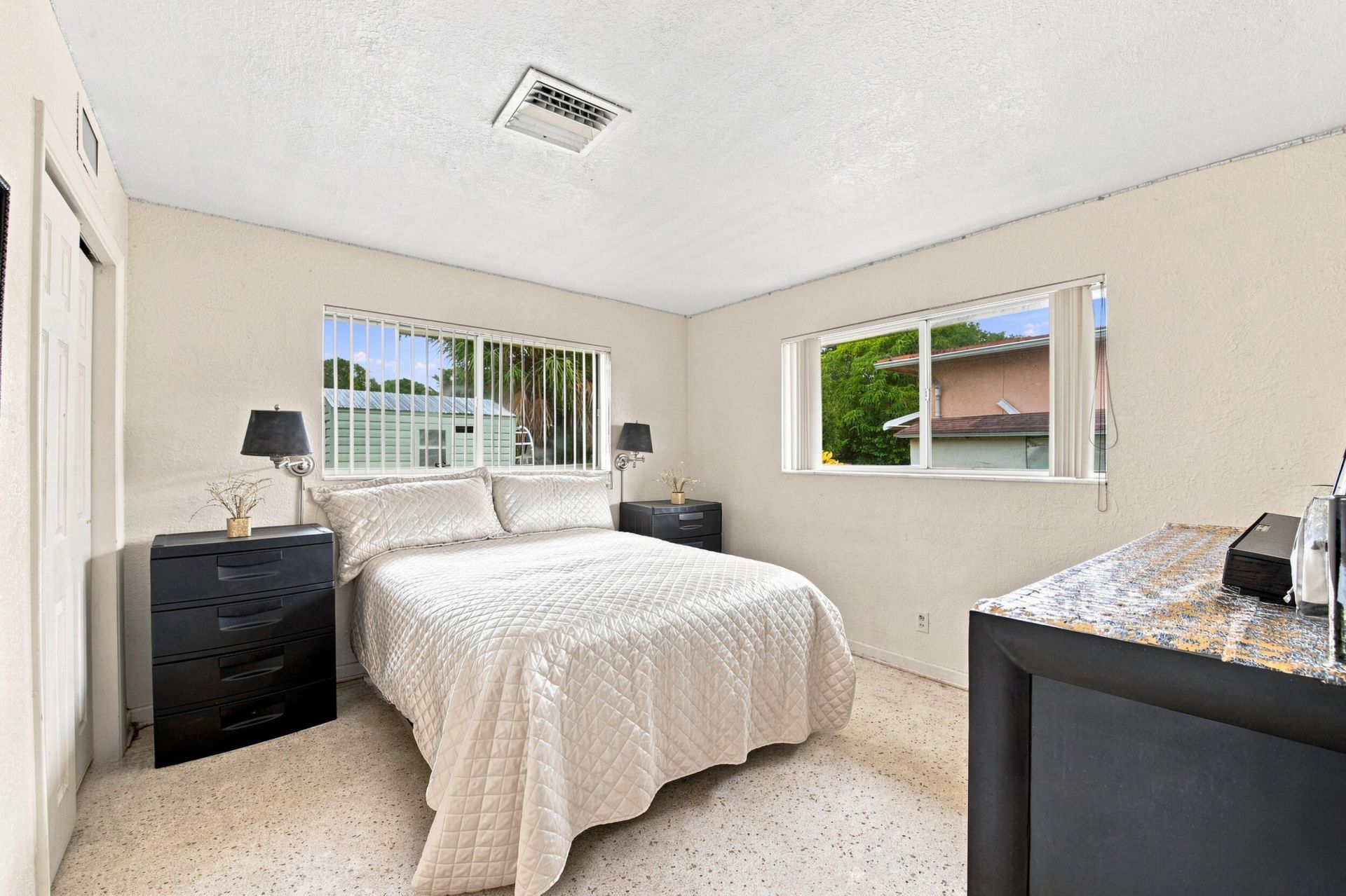 1000 Wyoming Avenue, Fort Lauderdale, FL 33312 Photo