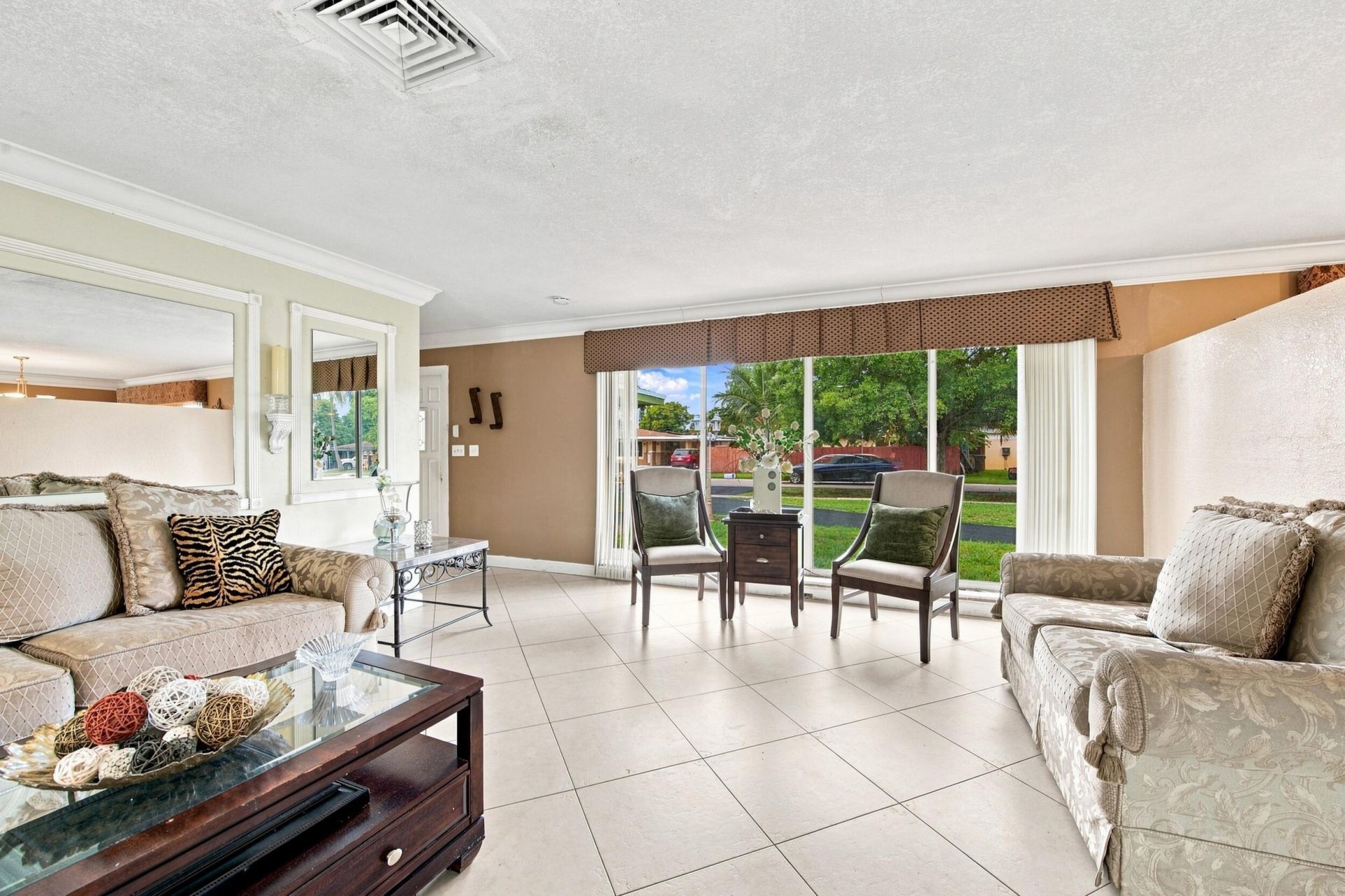 1000 Wyoming Avenue, Fort Lauderdale, FL 33312 Photo