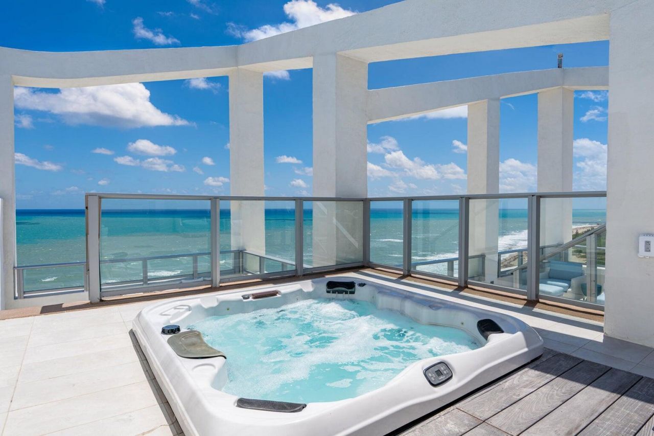 3100 N Ocean Drive, Unit H-PH3, Riviera Beach, FL 33404 Photo