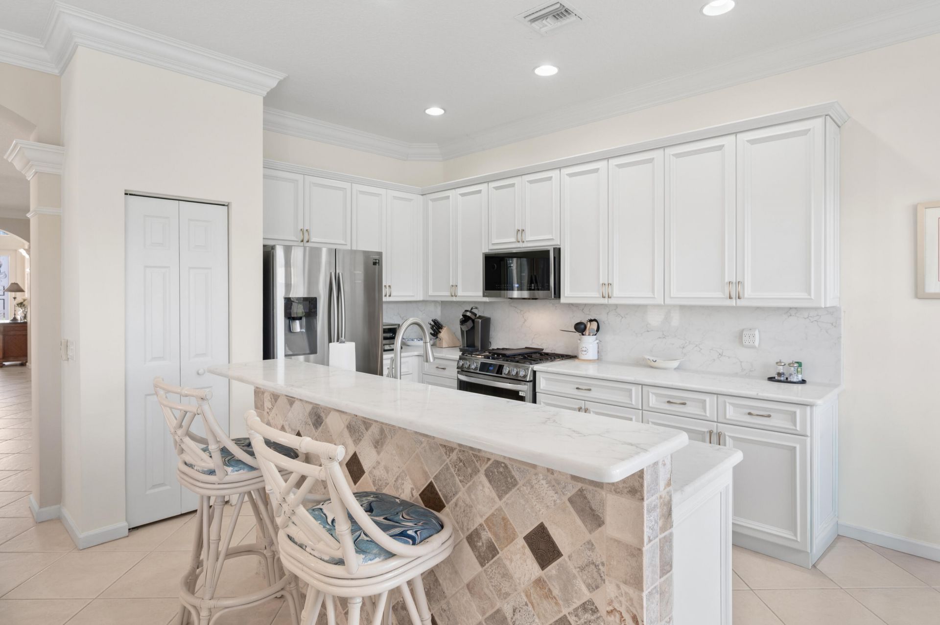396 NW Springview Loop, Port Saint Lucie, FL 34986 Photo
