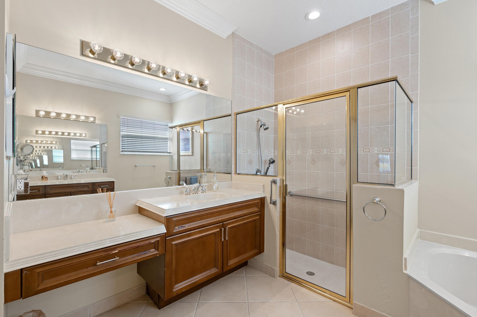 396 NW Springview Loop, Port Saint Lucie, FL 34986 Photo