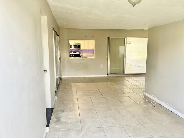 5371 NE 17th Terrace, Fort Lauderdale, FL 33334 Photo