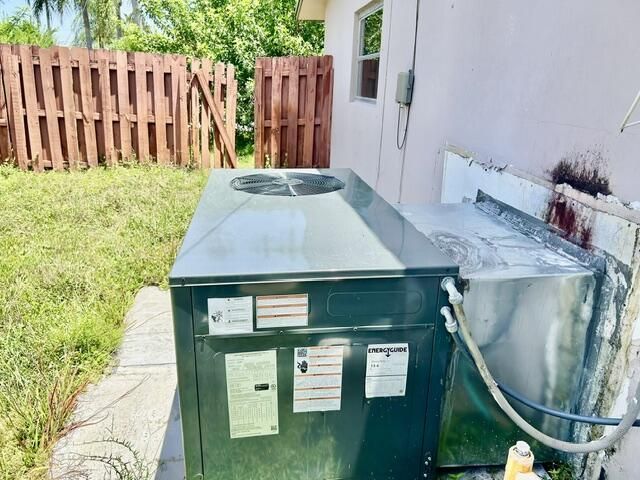 5371 NE 17th Terrace, Fort Lauderdale, FL 33334 Photo