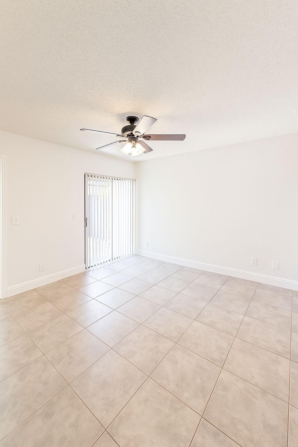 3504 Waterview Circle, Palm Springs, FL 33461 Photo