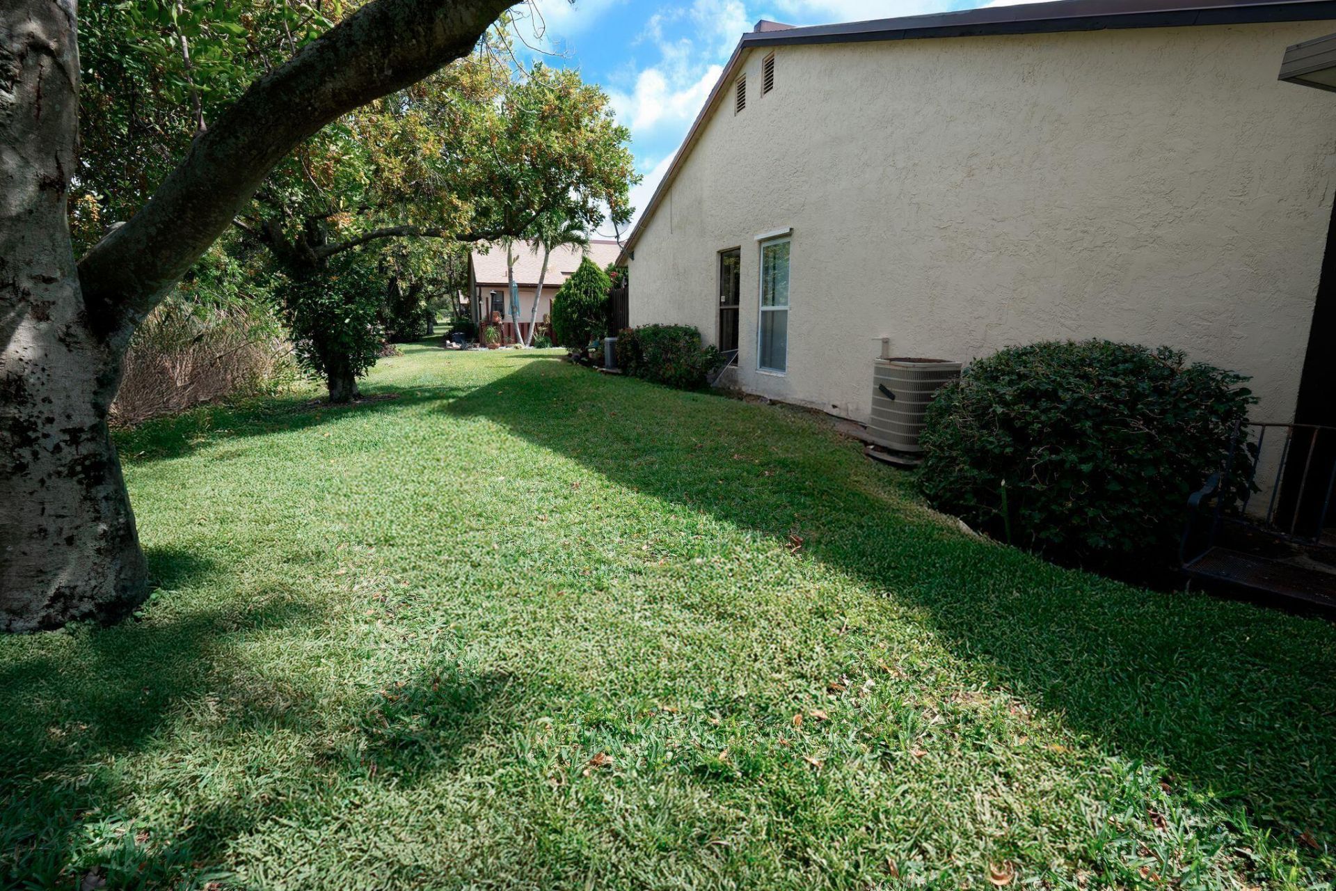 3504 Waterview Circle, Palm Springs, FL 33461 Photo