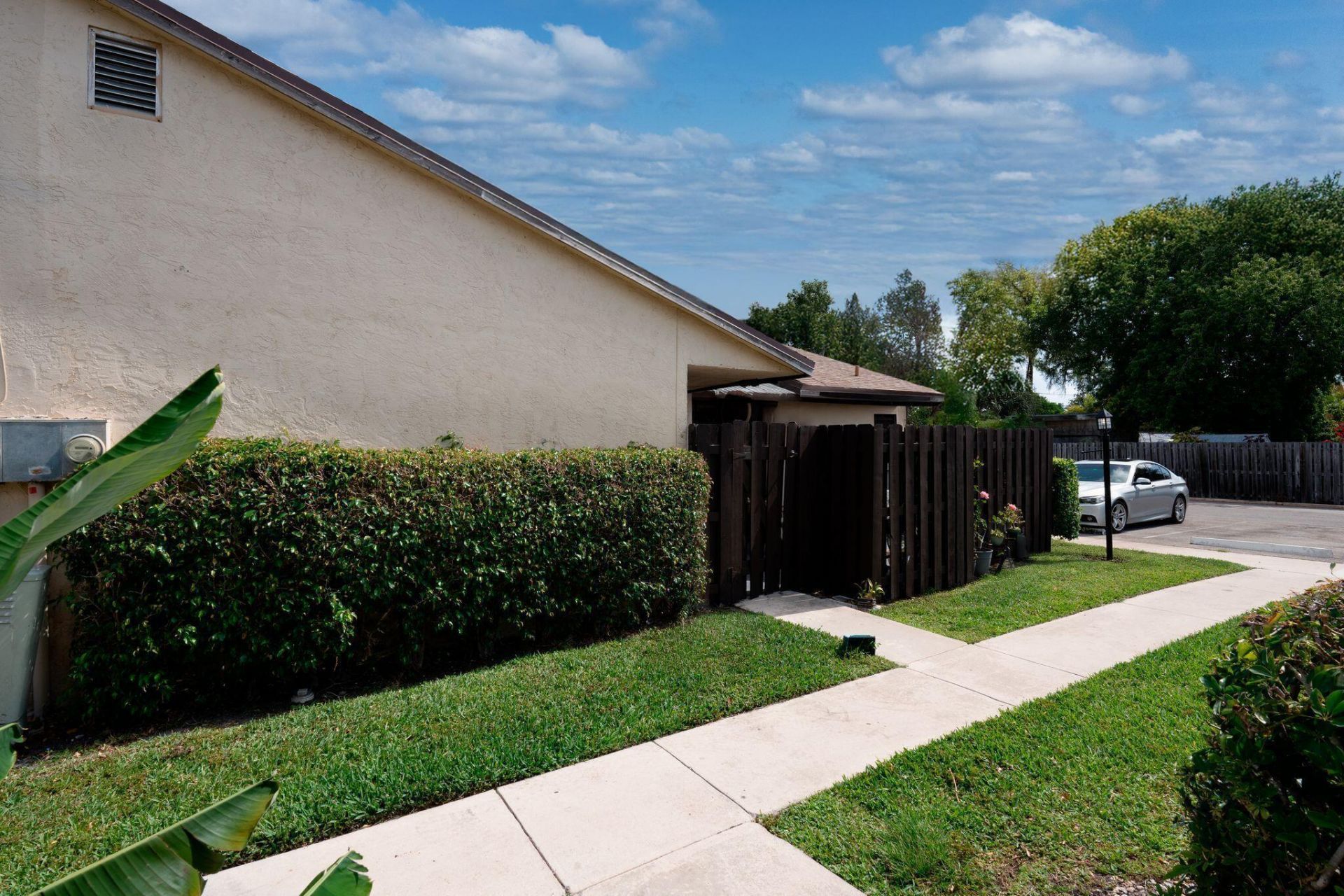 3504 Waterview Circle, Palm Springs, FL 33461 Photo