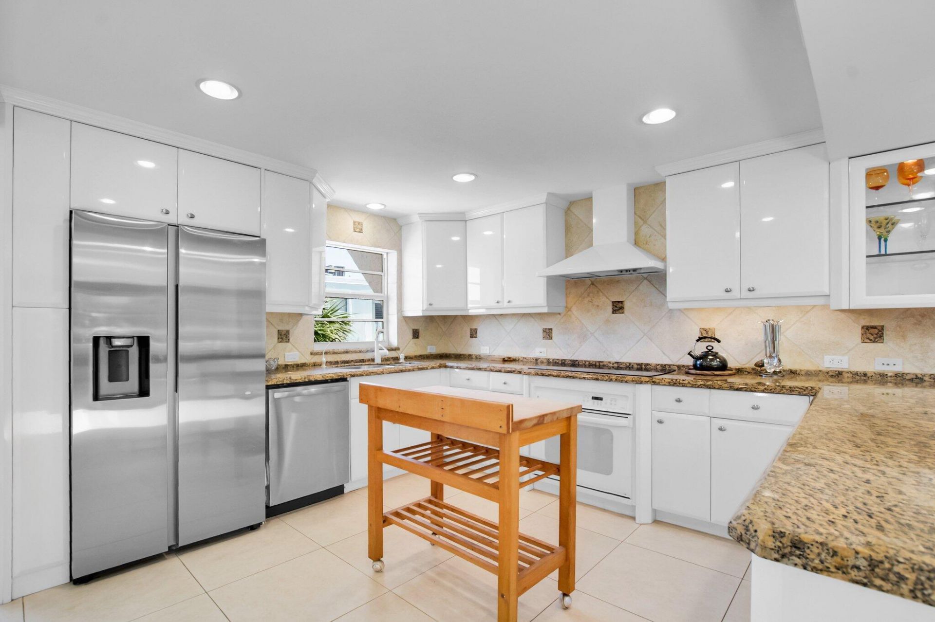 1222 Hillsboro Mile, Unit 11, Hillsboro Beach, FL 33062 Photo