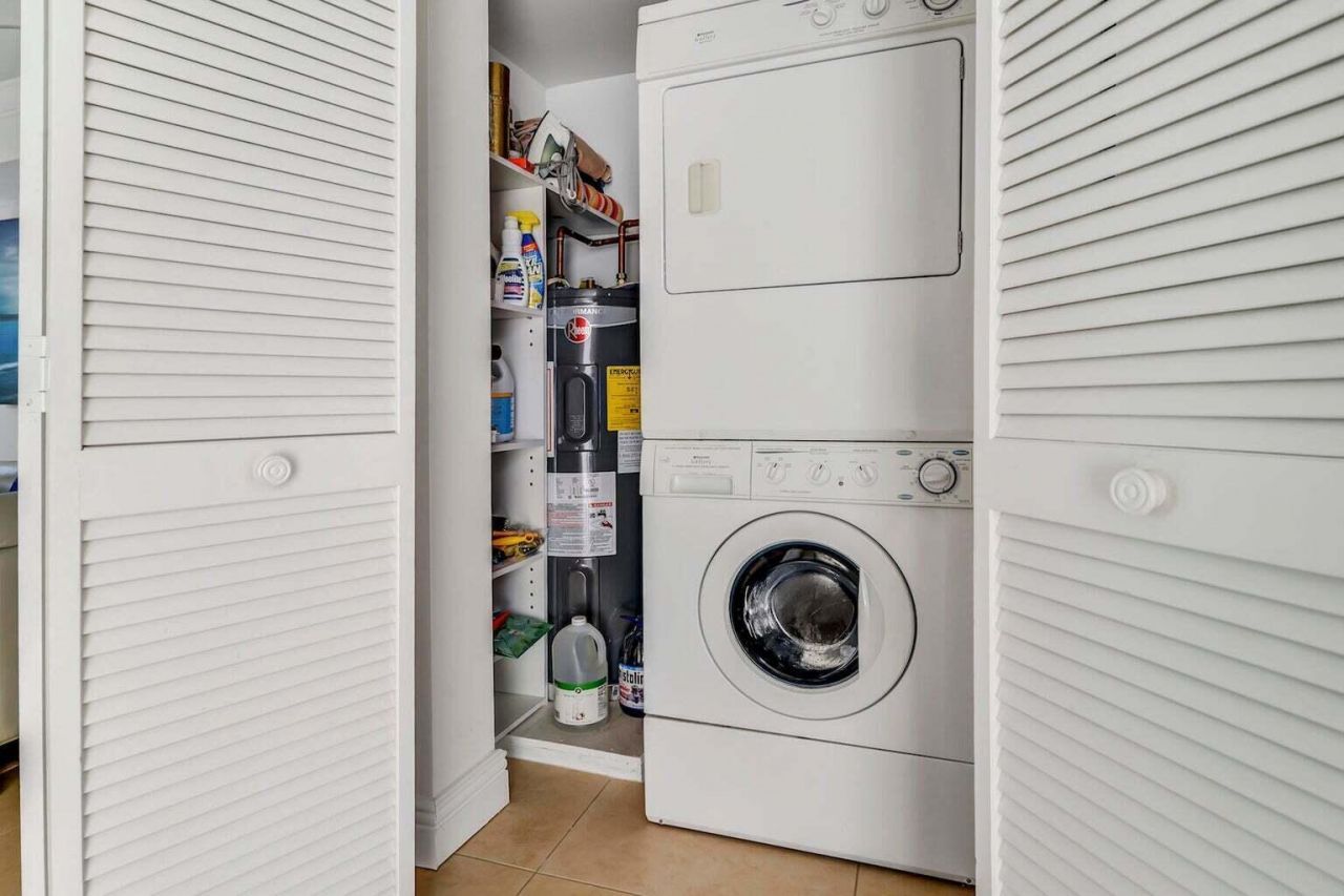 1222 Hillsboro Mile, Unit 11, Hillsboro Beach, FL 33062 Photo