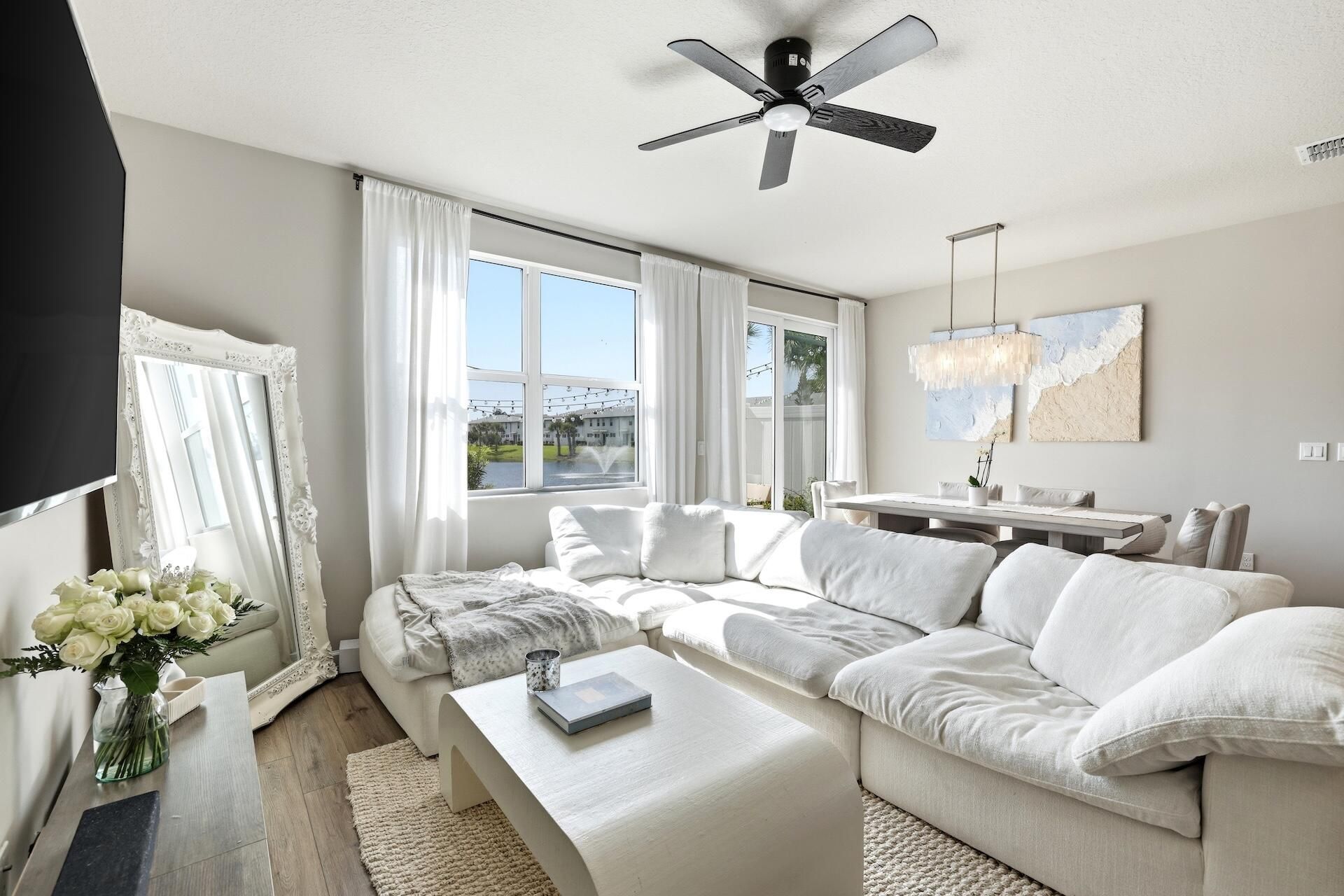 5650 Enclave Drive, Mangonia Park, FL 33407 Photo