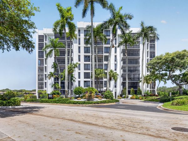 7738 Lakeside Boulevard, Unit 371, Boca Raton, FL 33434