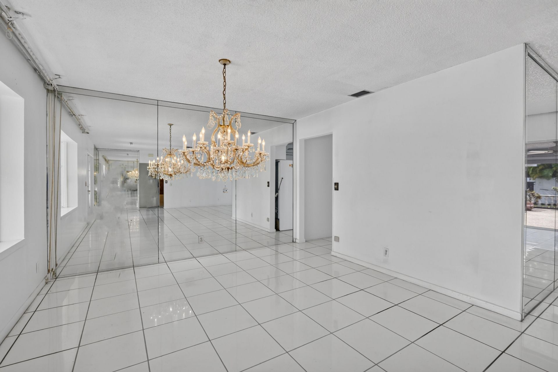 410 Bonaventure Boulevard, Weston, FL 33326 Photo
