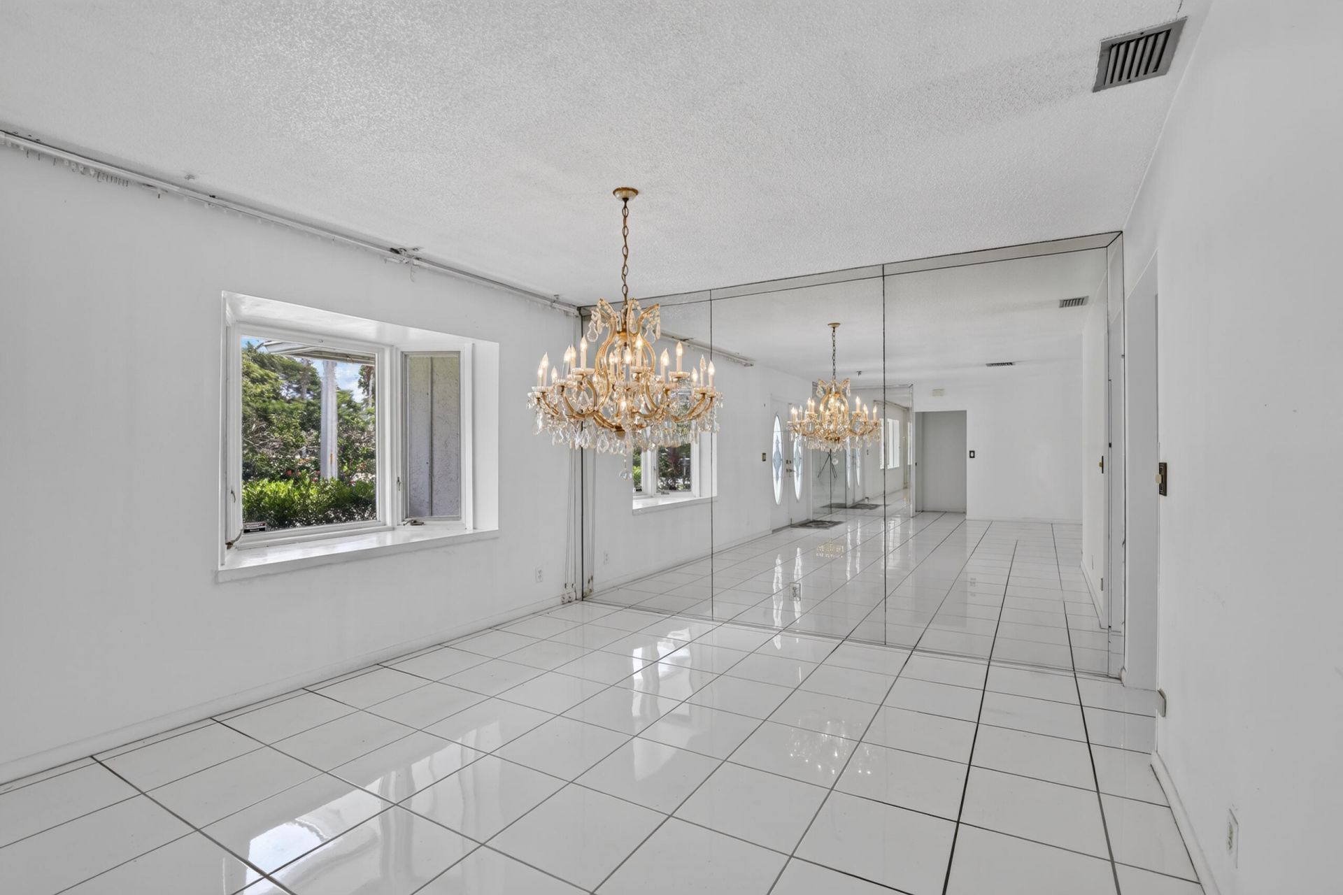 410 Bonaventure Boulevard, Weston, FL 33326 Photo
