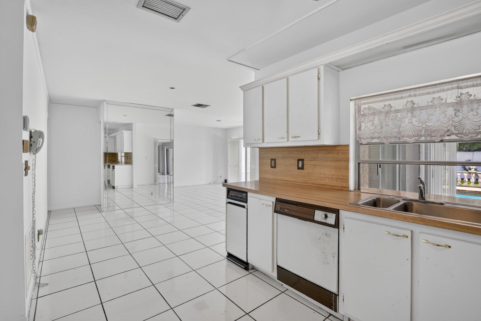 410 Bonaventure Boulevard, Weston, FL 33326 Photo