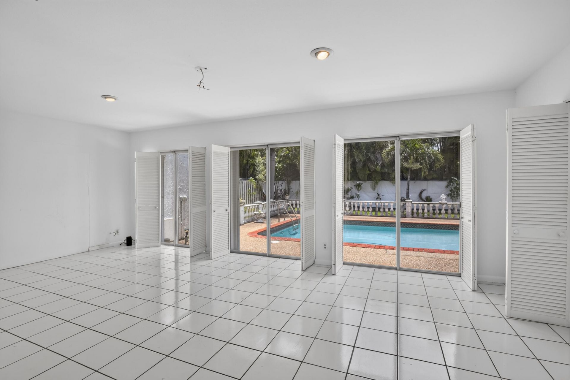 410 Bonaventure Boulevard, Weston, FL 33326 Photo