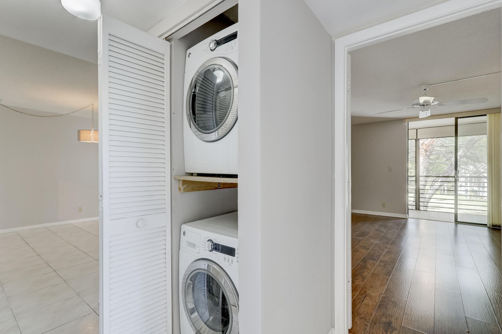 6751 N University Drive, Unit 302, Tamarac, FL 33321 Photo