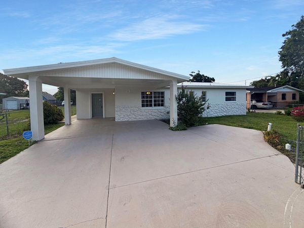 308 30th, Fort Pierce, FL 34947