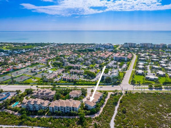 144 Tierra Lane, Unit 10, Jupiter, FL 33477