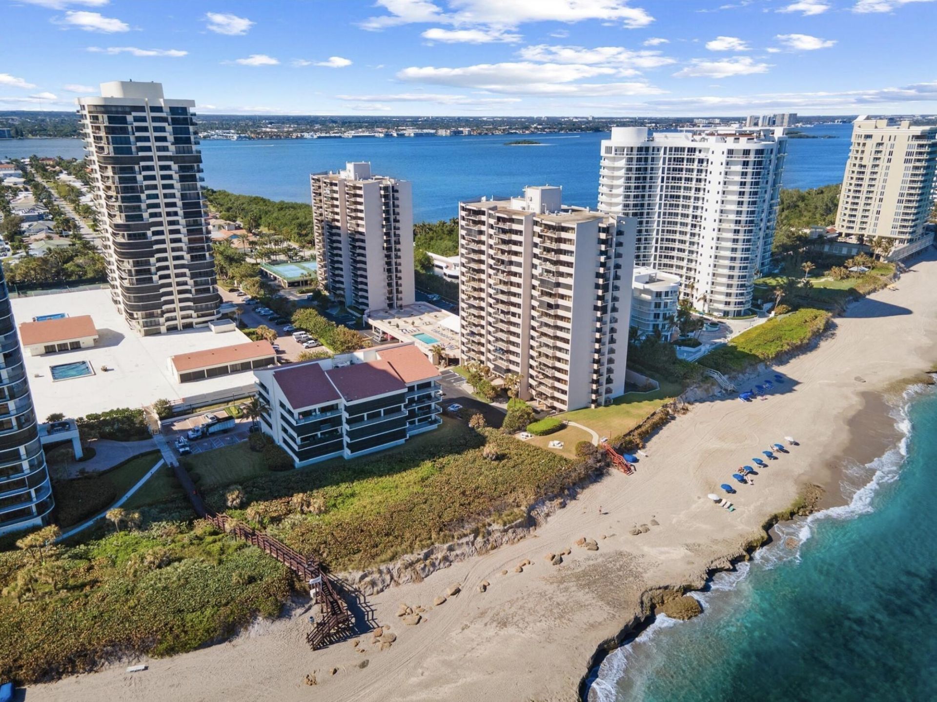4200 N Ocean Drive, Unit 1-1603, Singer Island, FL 33404 Photo