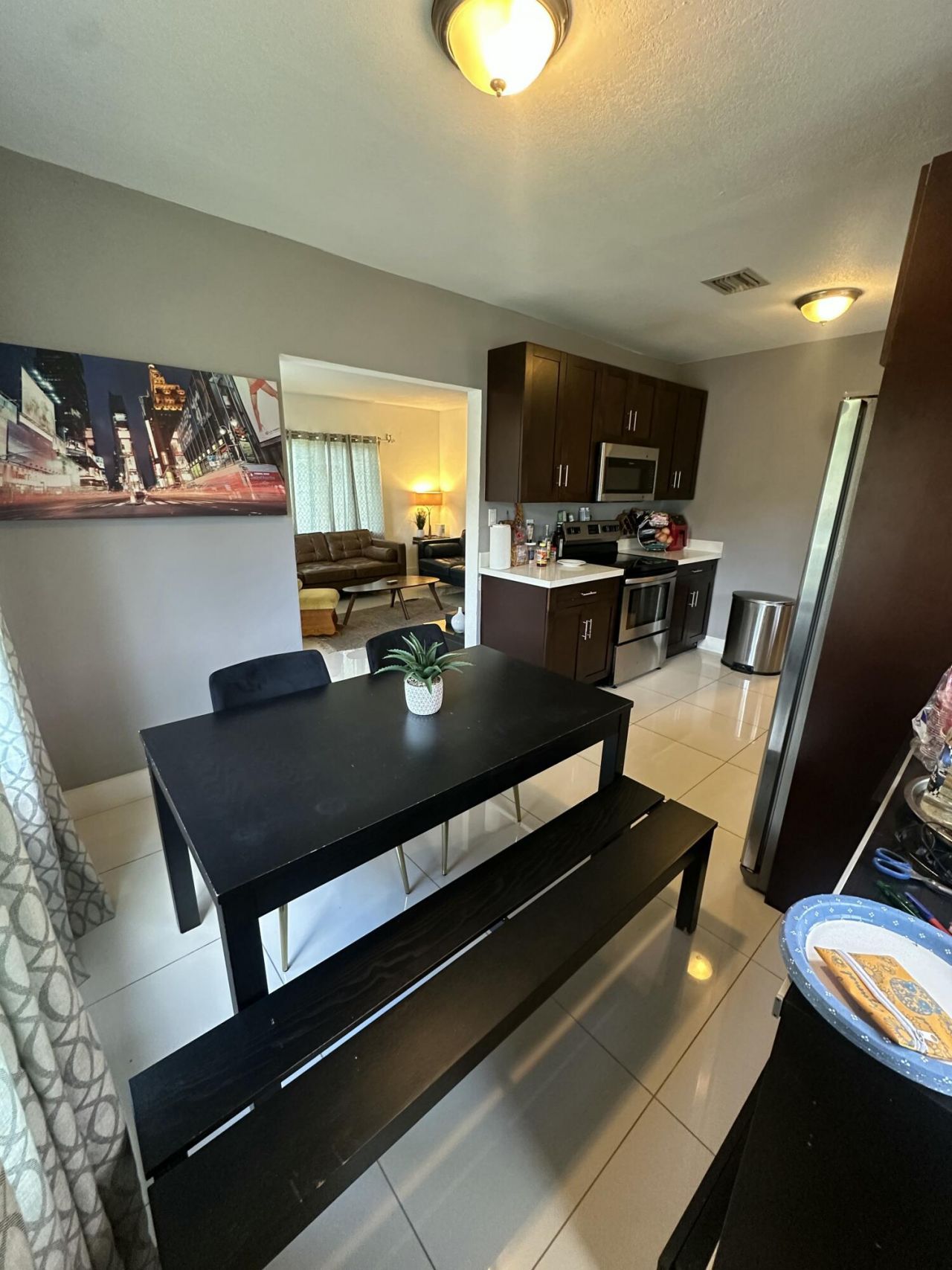 11150 Peachtree Drive, Miami, FL 33161 Photo