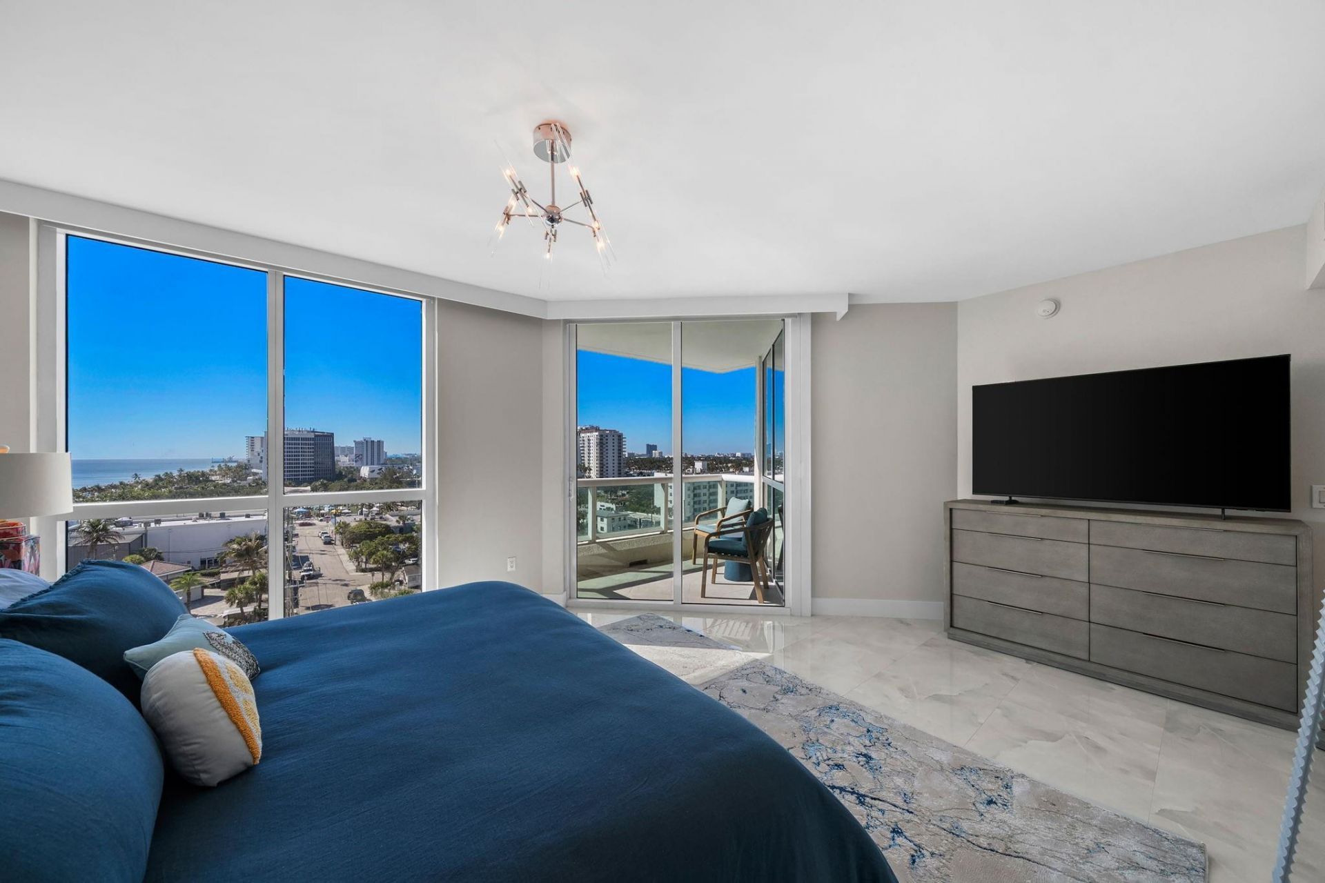 101 S Fort Lauderdale Beach Boulevard, Unit 907, Fort Lauderdale, FL 33316 Photo