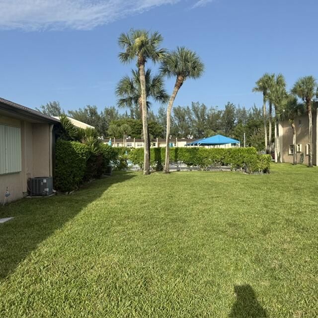166 Lake Meryl Drive, West Palm Beach, FL 33411 Photo