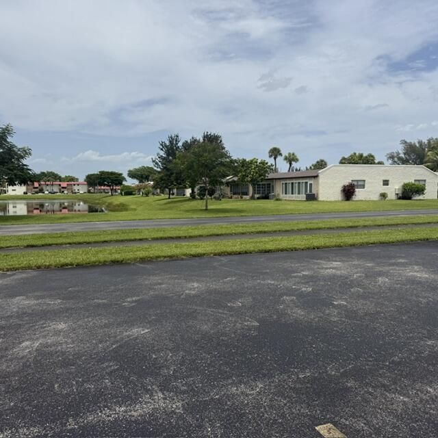 166 Lake Meryl Drive, West Palm Beach, FL 33411 Photo