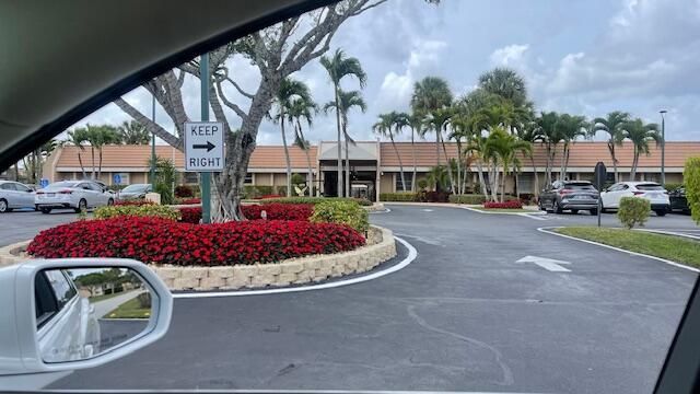 166 Lake Meryl Drive, West Palm Beach, FL 33411 Photo
