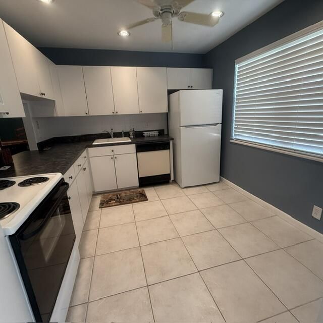 166 Lake Meryl Drive, West Palm Beach, FL 33411 Photo