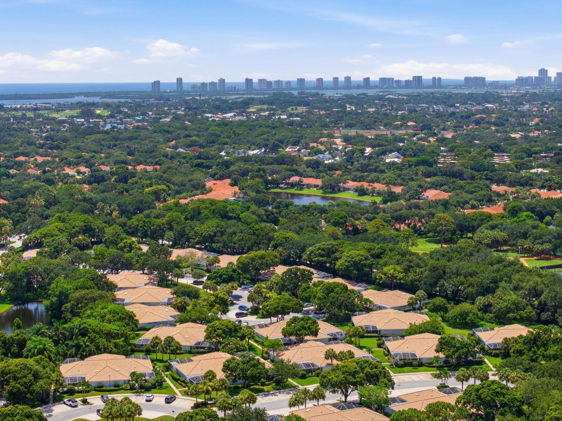 10701 Chapman Oak Court, Palm Beach Gardens, FL 33410 Photo