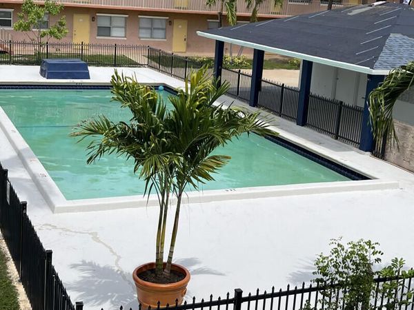 101 NE 41st Street, Unit E87, Oakland Park, FL 33334