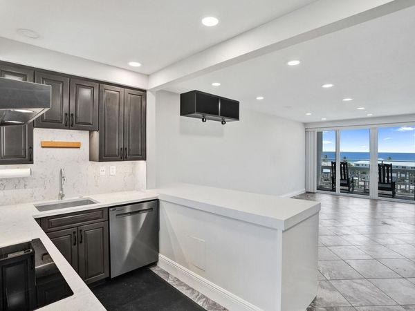 1900 S OCEAN Drive, Unit 710, Fort Lauderdale, FL 33316