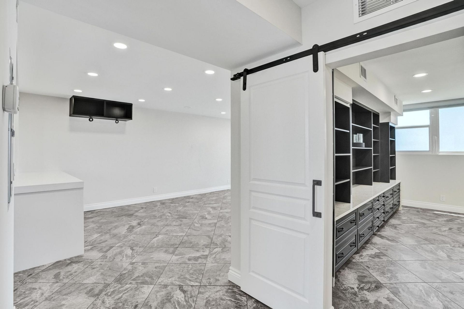 1900 S Ocean Drive, Unit 710, Fort Lauderdale, FL 33316 Photo