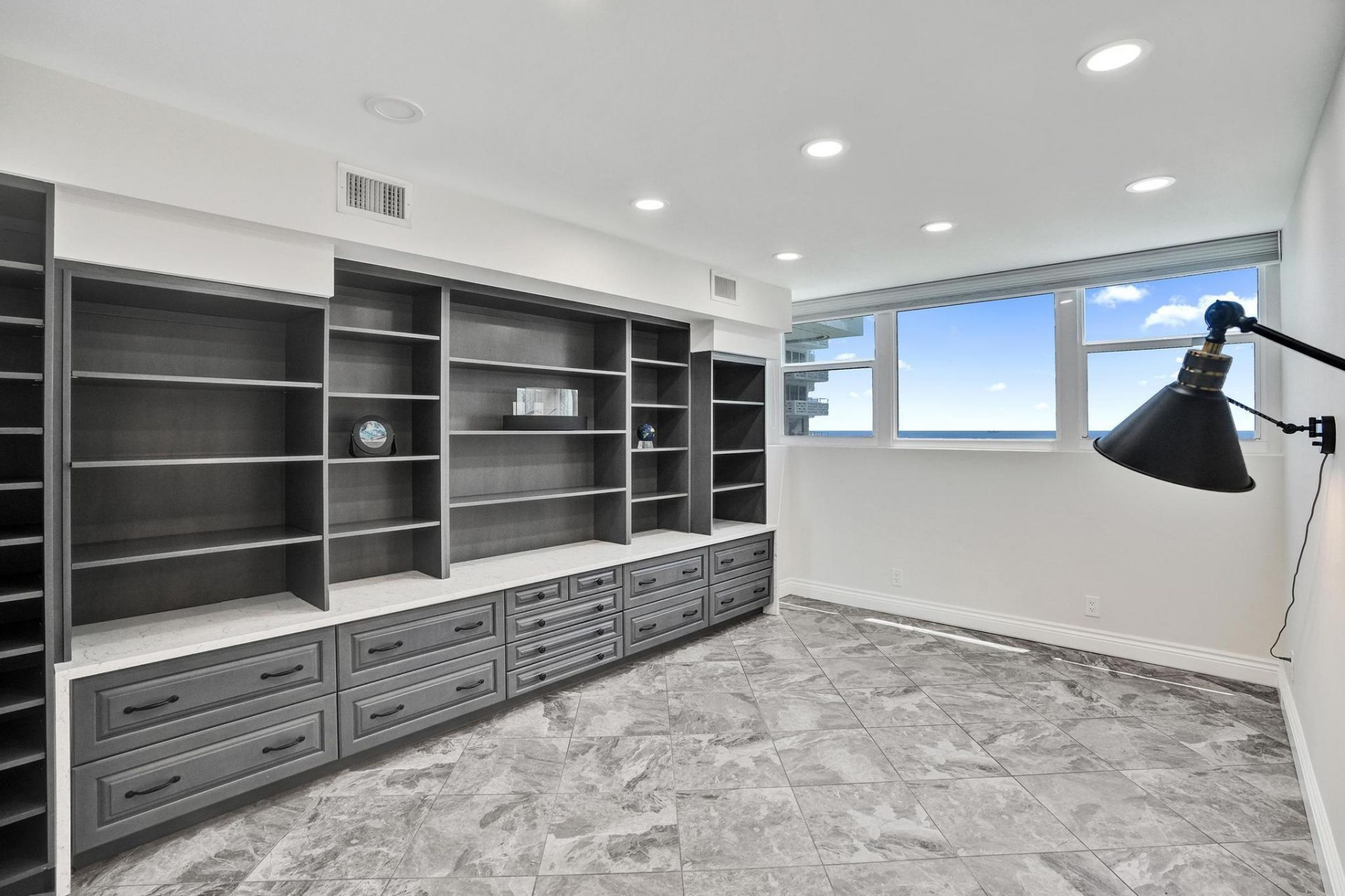 1900 S Ocean Drive, Unit 710, Fort Lauderdale, FL 33316 Photo