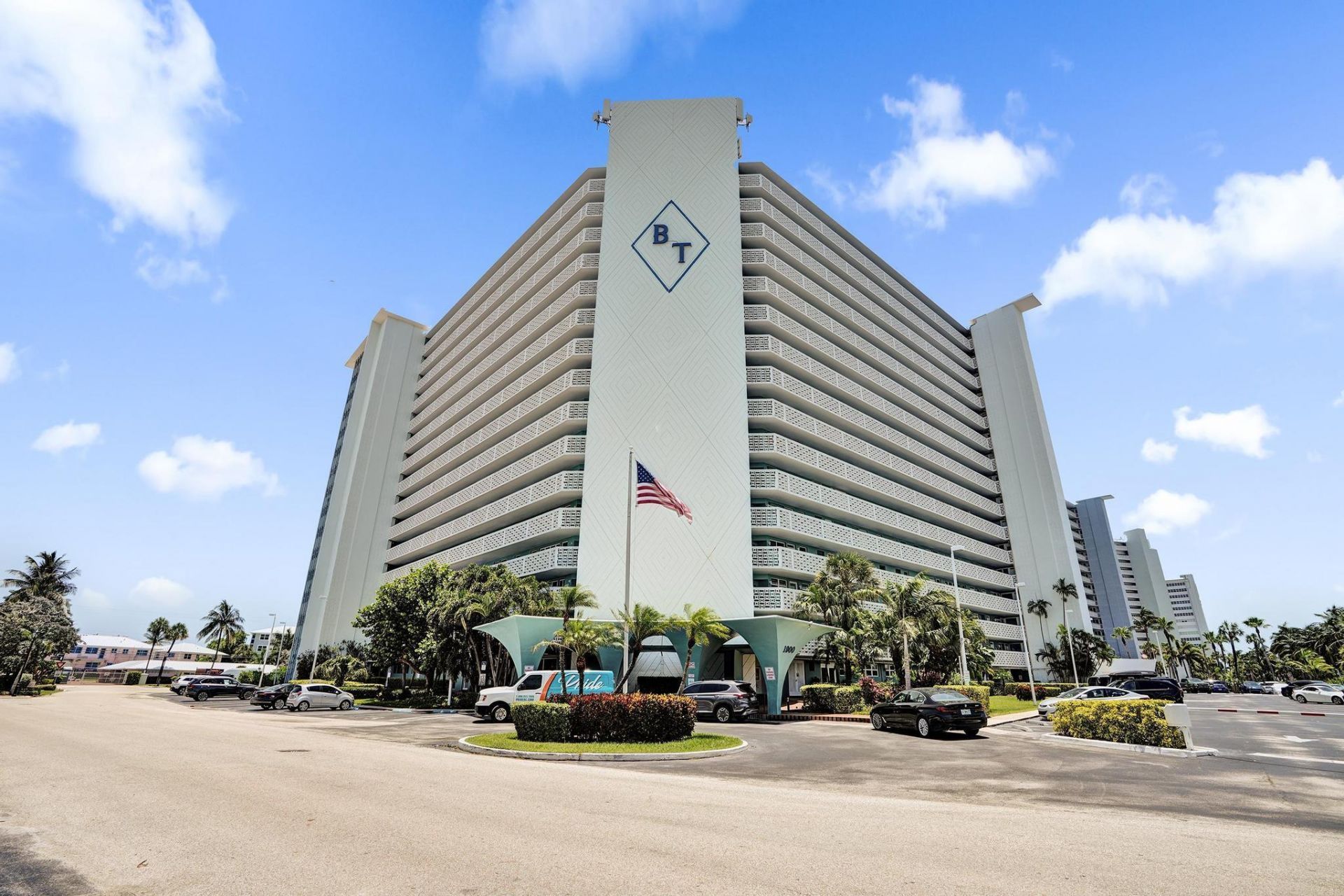 1900 S Ocean Drive, Unit 710, Fort Lauderdale, FL 33316 Photo