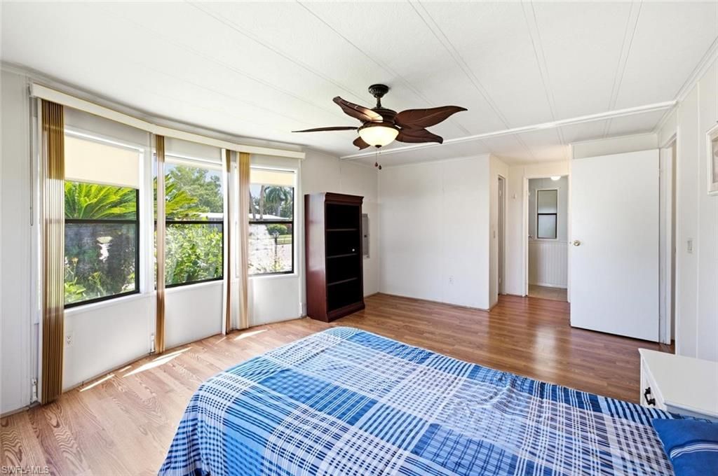 621 Charlemagne Blvd, Naples, FL 34112 Photo