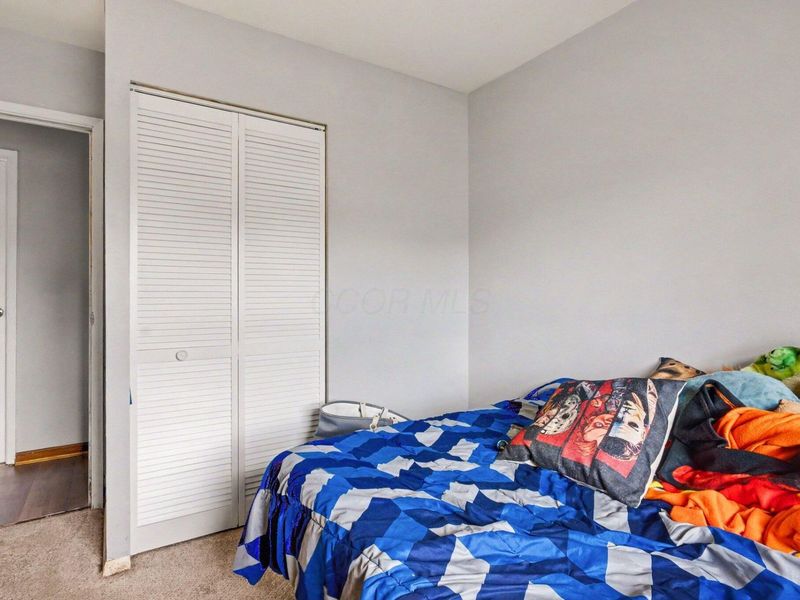 4715 Arnold Avenue , Columbus, OH 43228 Photo 14