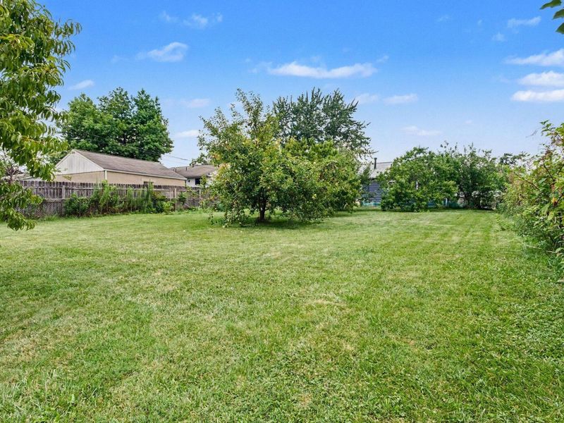 4715 Arnold Avenue , Columbus, OH 43228 Photo 23