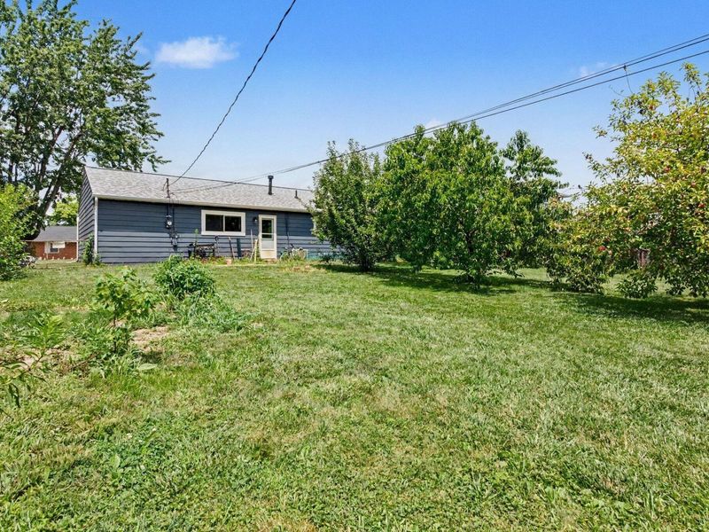4715 Arnold Avenue , Columbus, OH 43228 Photo 24