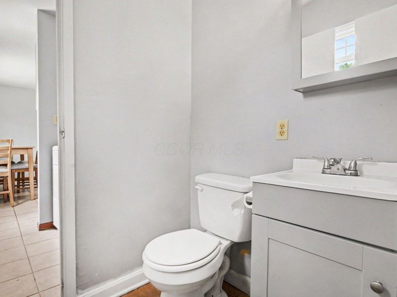 4715 Arnold Avenue , Columbus, OH 43228 Photo 9