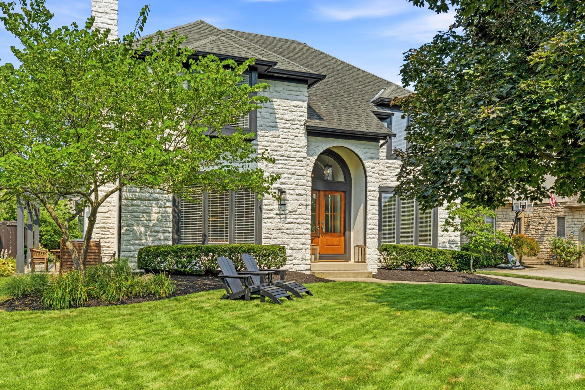3411 Sunset Drive , Upper Arlington, OH 43221 Main Photo