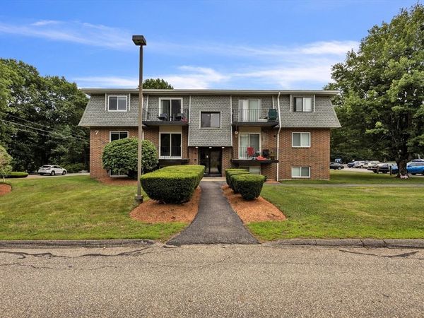 176 Maple Ave, Unit 7-1, Rutland, MA 01543