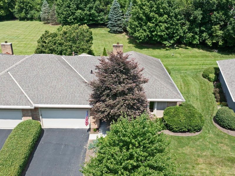 9336 Muirkirk Drive, Dublin, OH 43017 Photo 2