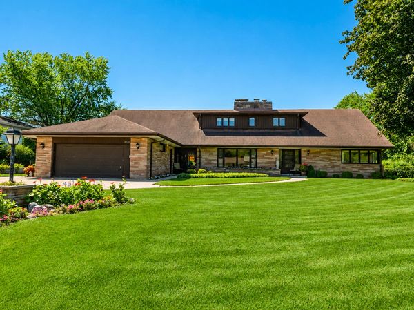 13335 Marquette Ave, Elm Grove, WI 53122