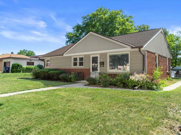 4516 N 78th St, Milwaukee, WI 53218