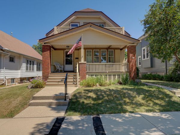 922 S 57th St, West Allis, WI 53214
