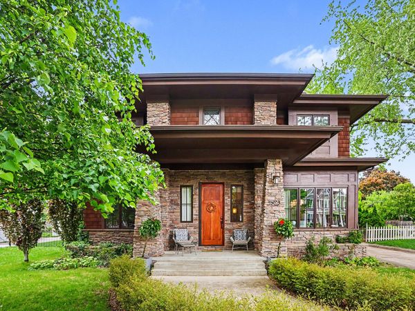 1523 Villa Road, Birmingham, MI 48009