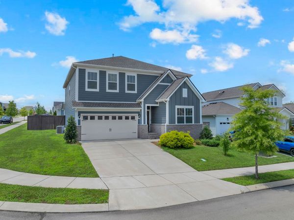 1001 Ewell Farm Cir , Spring Hill, TN 37174